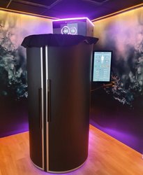 Cryosauna ở Nieuwechans Hà Lan Máy áp lạnh Cryotherapy ở Hà Lan có đèn sáng
